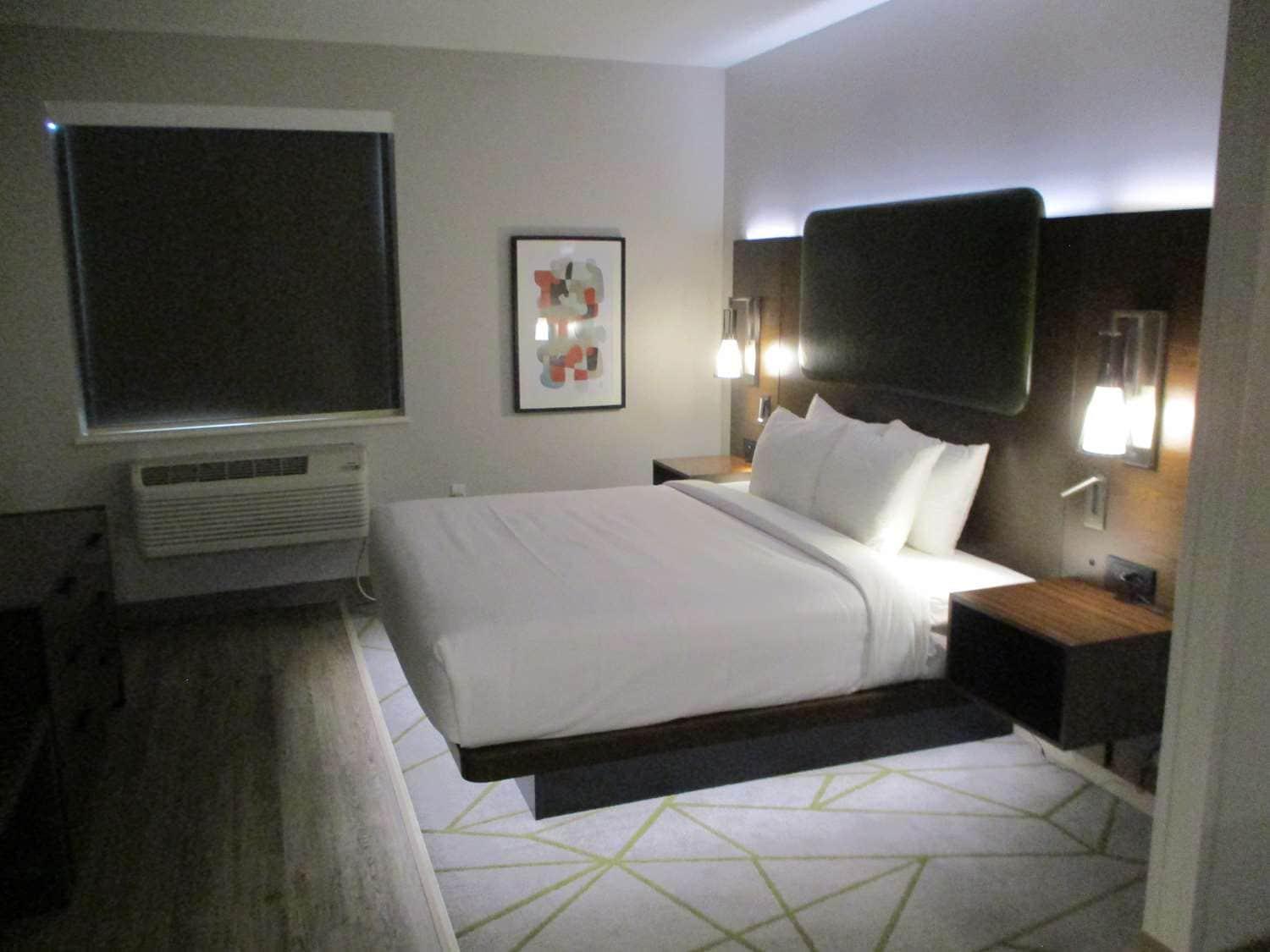 Best Western Plus Riata Hotel Brownwood Extérieur photo