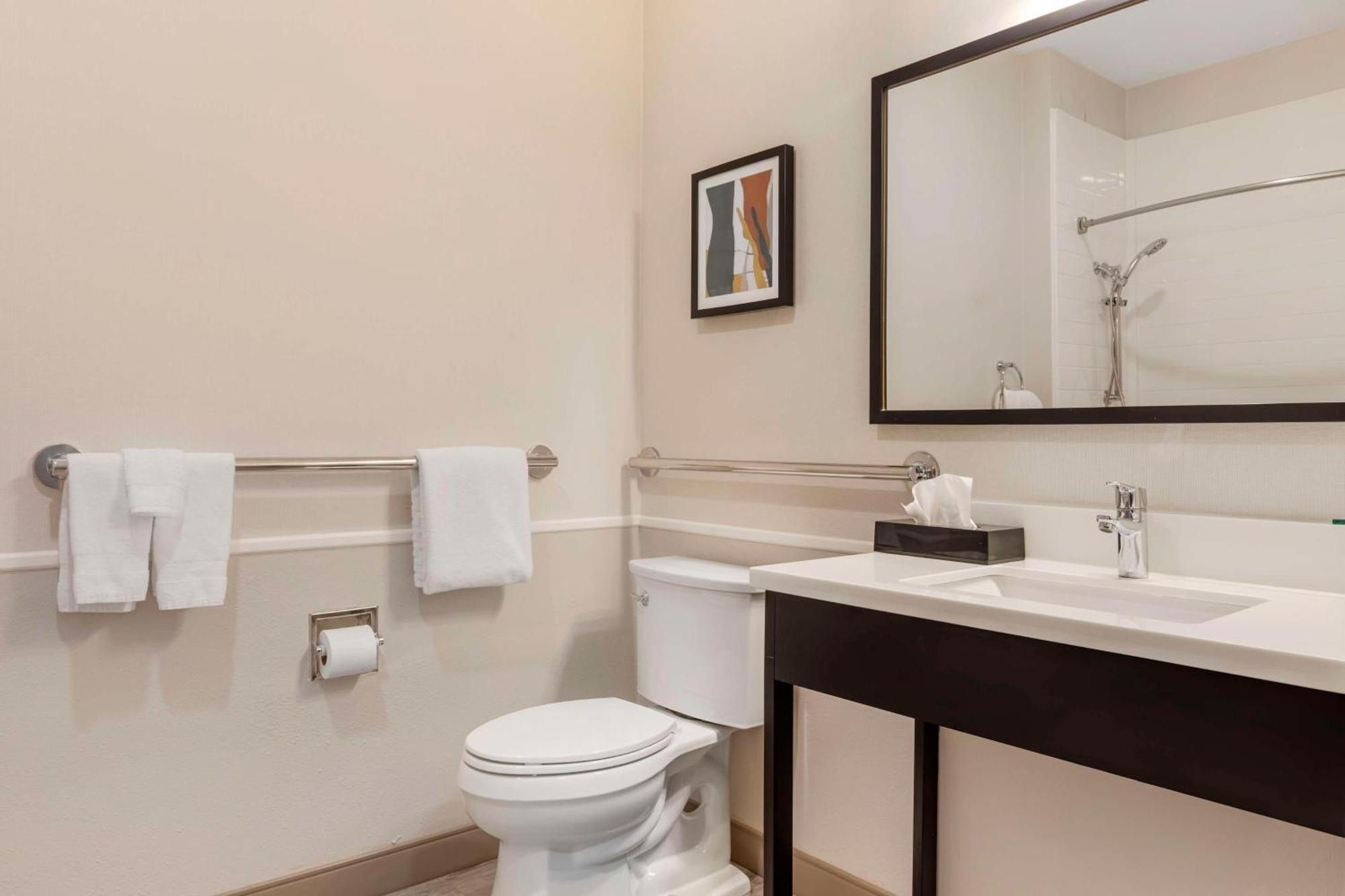 Best Western Plus Riata Hotel Brownwood Extérieur photo