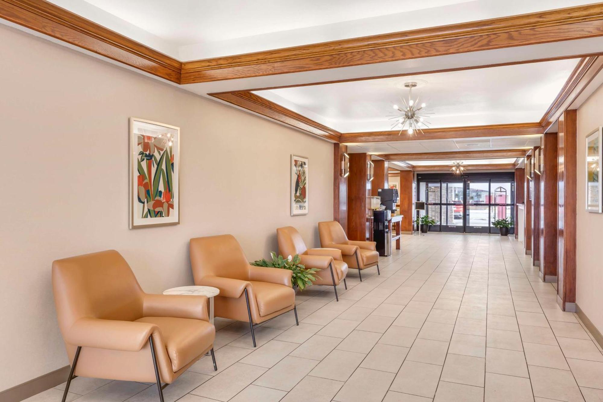 Best Western Plus Riata Hotel Brownwood Extérieur photo