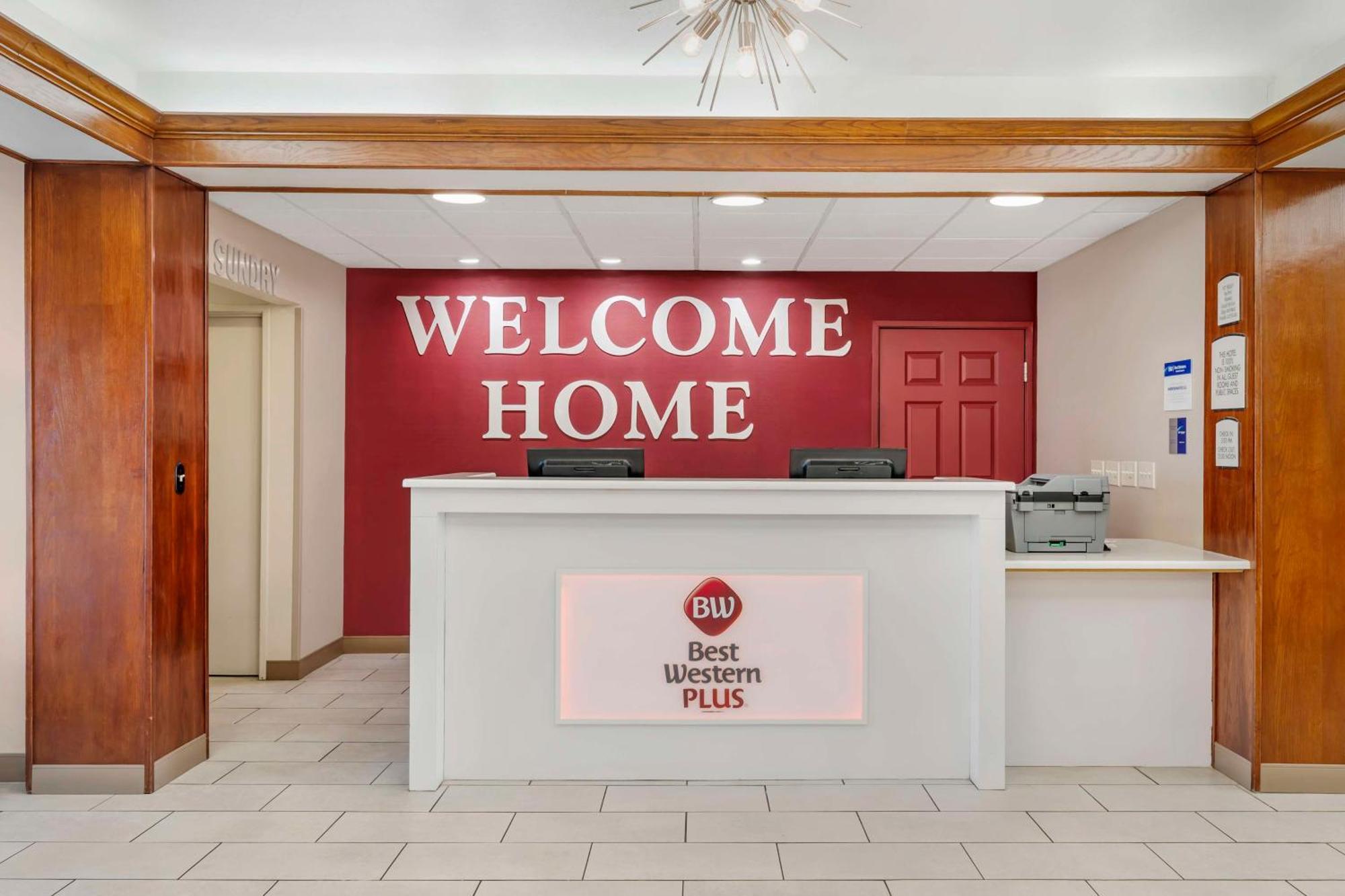 Best Western Plus Riata Hotel Brownwood Extérieur photo